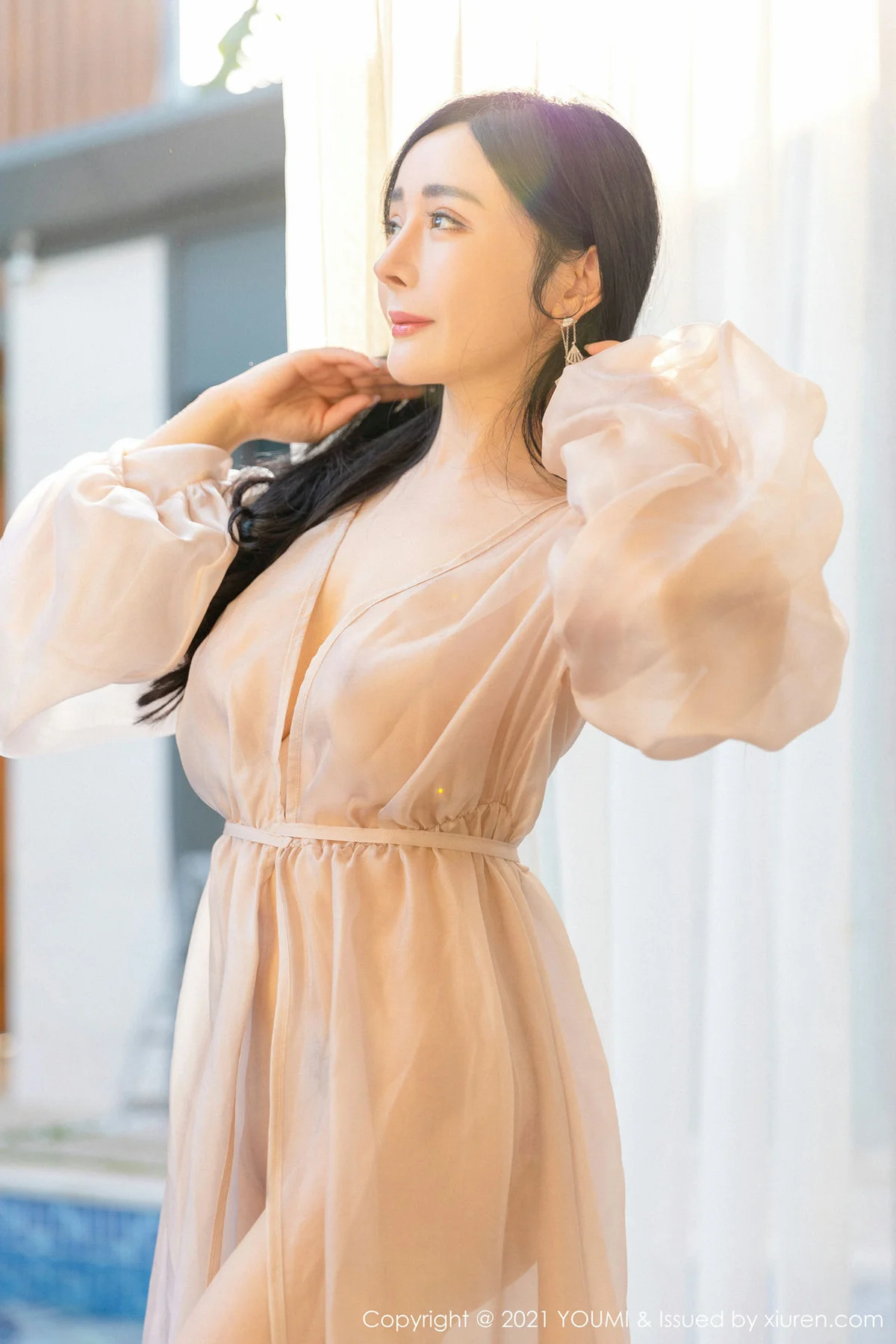 YOUMI 尤蜜荟 Vol.631 轻薄通透长裙 允爾 爆乳美胸三亚旅拍 - 33