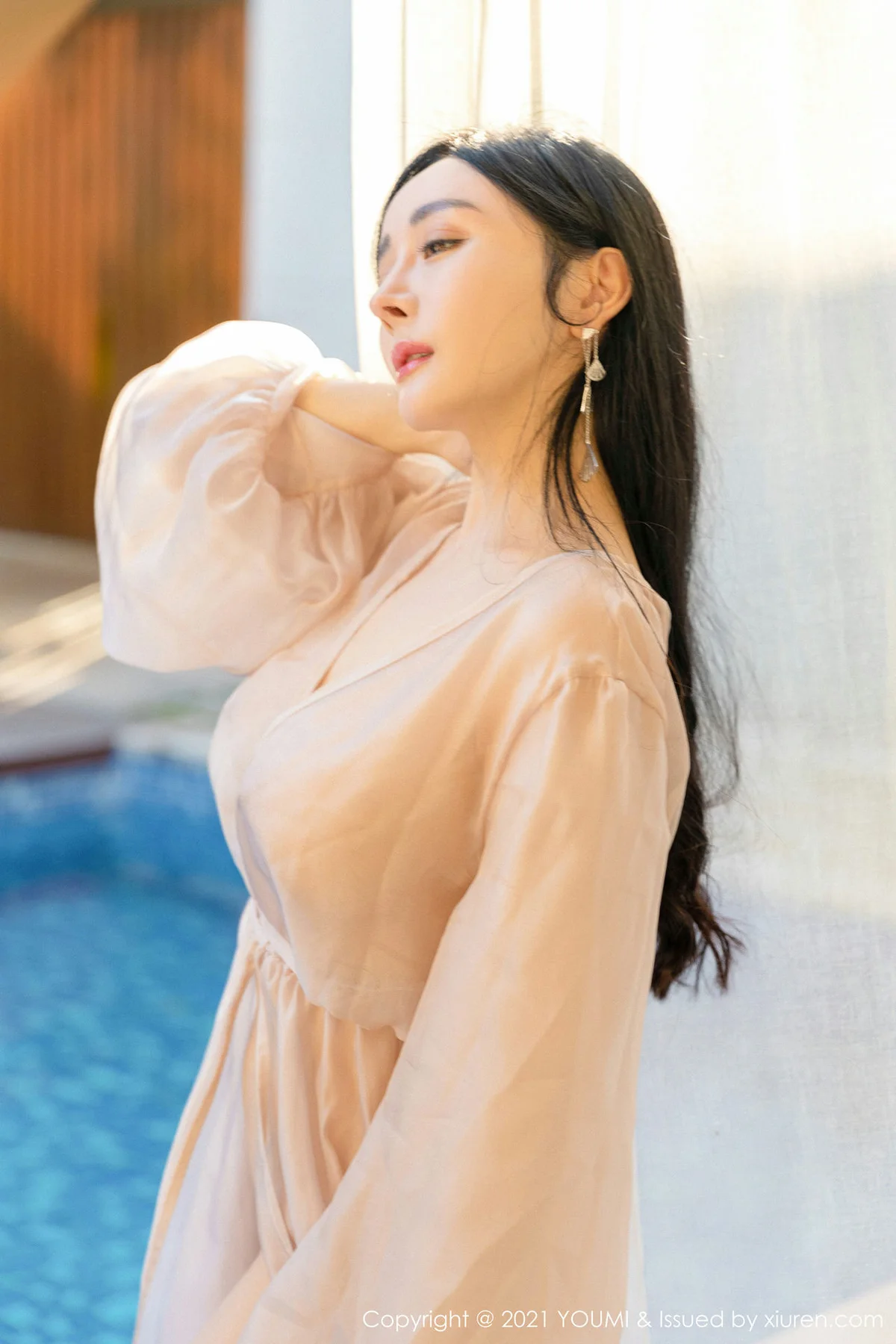 YOUMI 尤蜜荟 Vol.631 轻薄通透长裙 允爾 爆乳美胸三亚旅拍 - 36