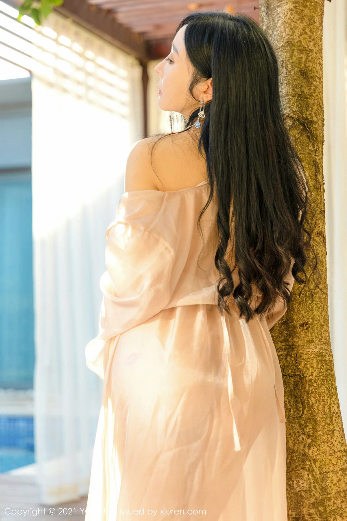 YOUMI 尤蜜荟 Vol.631 轻薄通透长裙 允爾 爆乳美胸三亚旅拍 - 49