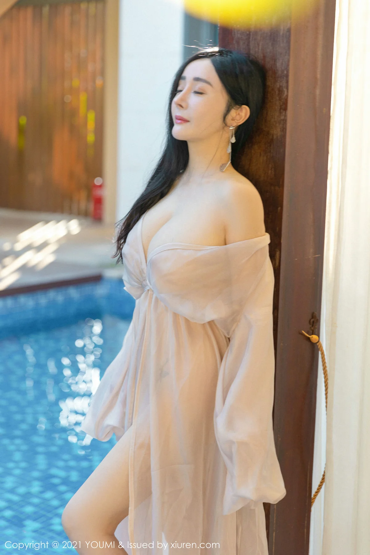 YOUMI 尤蜜荟 Vol.631 轻薄通透长裙 允爾 爆乳美胸三亚旅拍 - 63