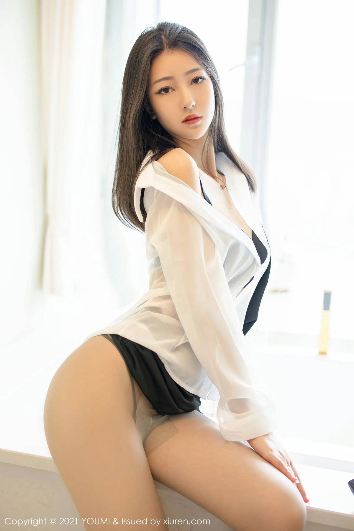 YOUMI 尤蜜荟 Vol.669  新人妹子 熊小诺  黑短裙OL - 44
