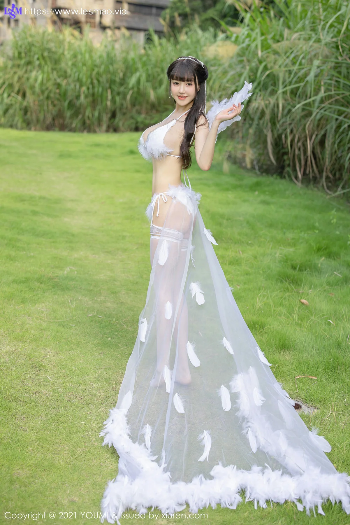 YOUMI 尤蜜荟 Vol.691 天使户外服饰 朱可儿Flower 桂林旅拍22 - 23