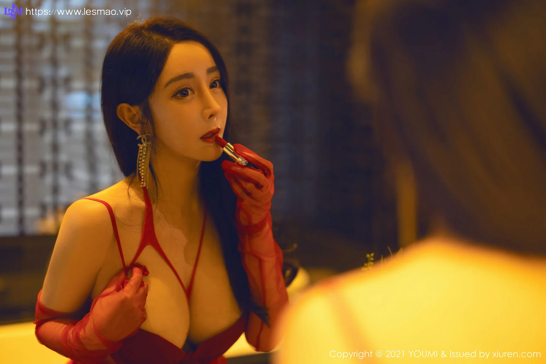 YOUMI 尤蜜荟 Vol.711 暖色视觉体验 允爾 成都旅拍1 - 11