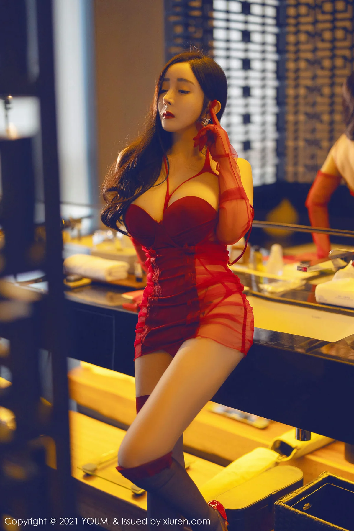 YOUMI 尤蜜荟 Vol.711 暖色视觉体验 允爾 成都旅拍1 - 28