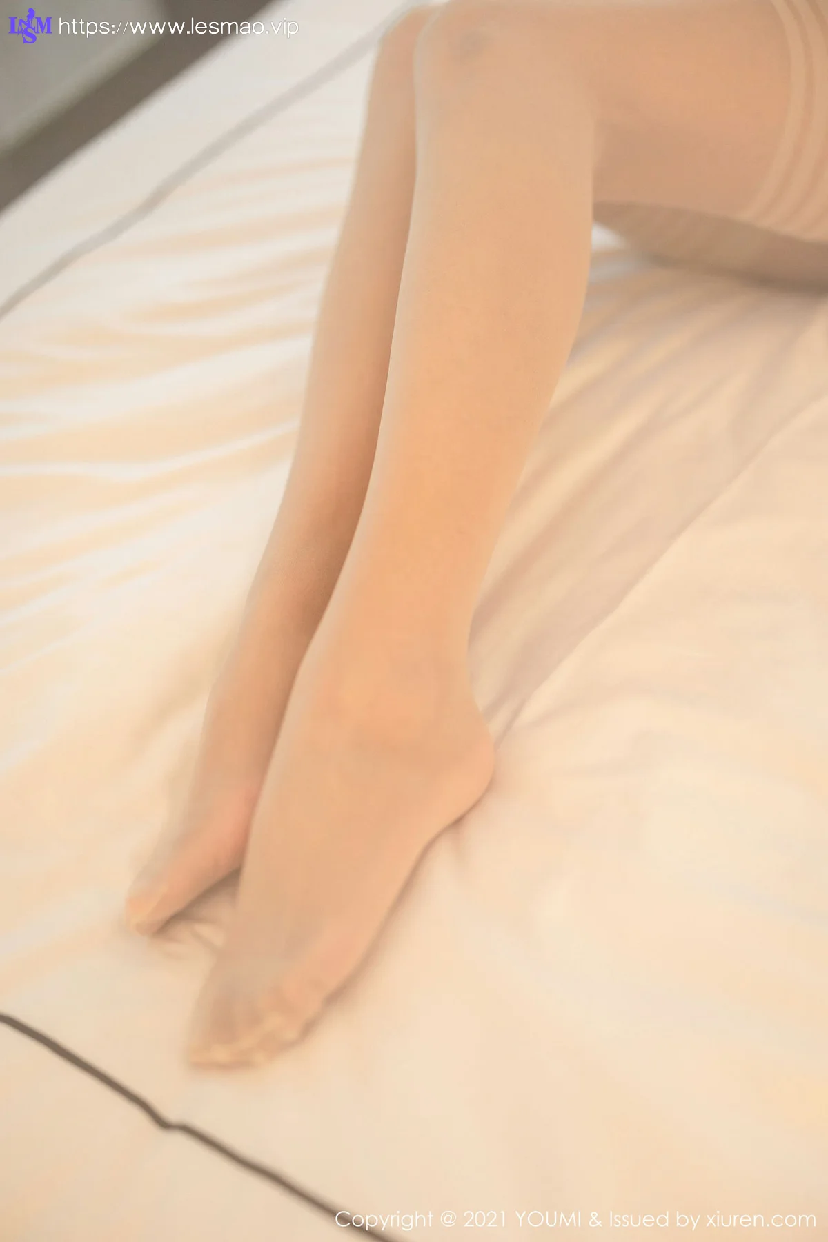YOUMI 尤蜜荟 Vol.719 时间妩媚 Emily顾奈奈 澳门旅拍 - 16