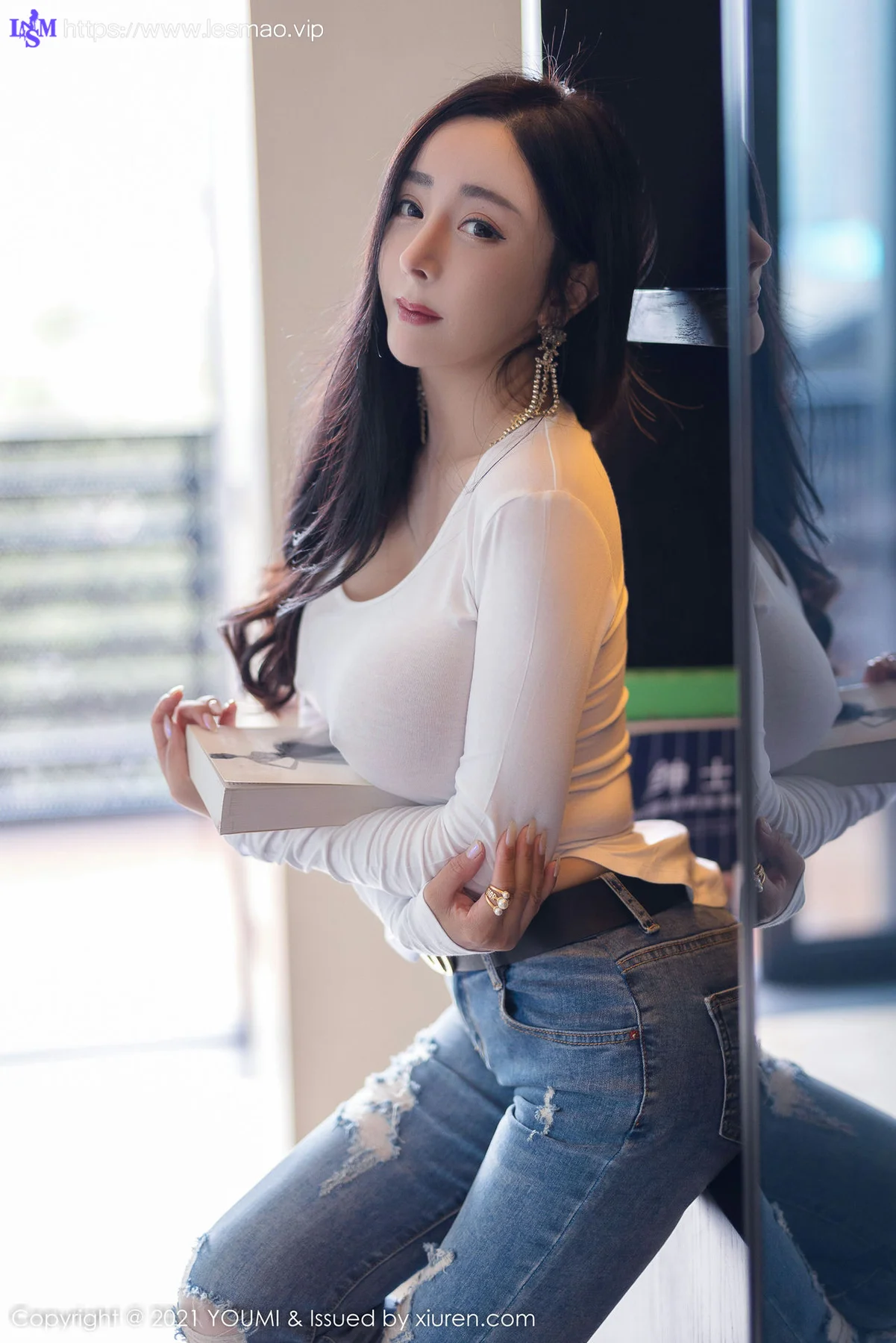 YOUMI 尤蜜荟 Vol.726 巨乳婀娜丰腴 允爾 写真发布33 - 14