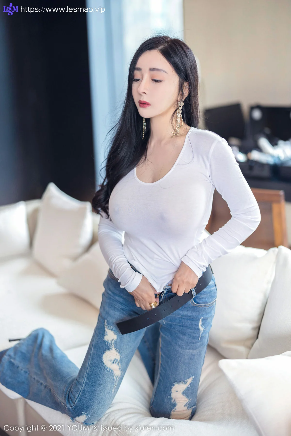 YOUMI 尤蜜荟 Vol.726 巨乳婀娜丰腴 允爾 写真发布33 - 19