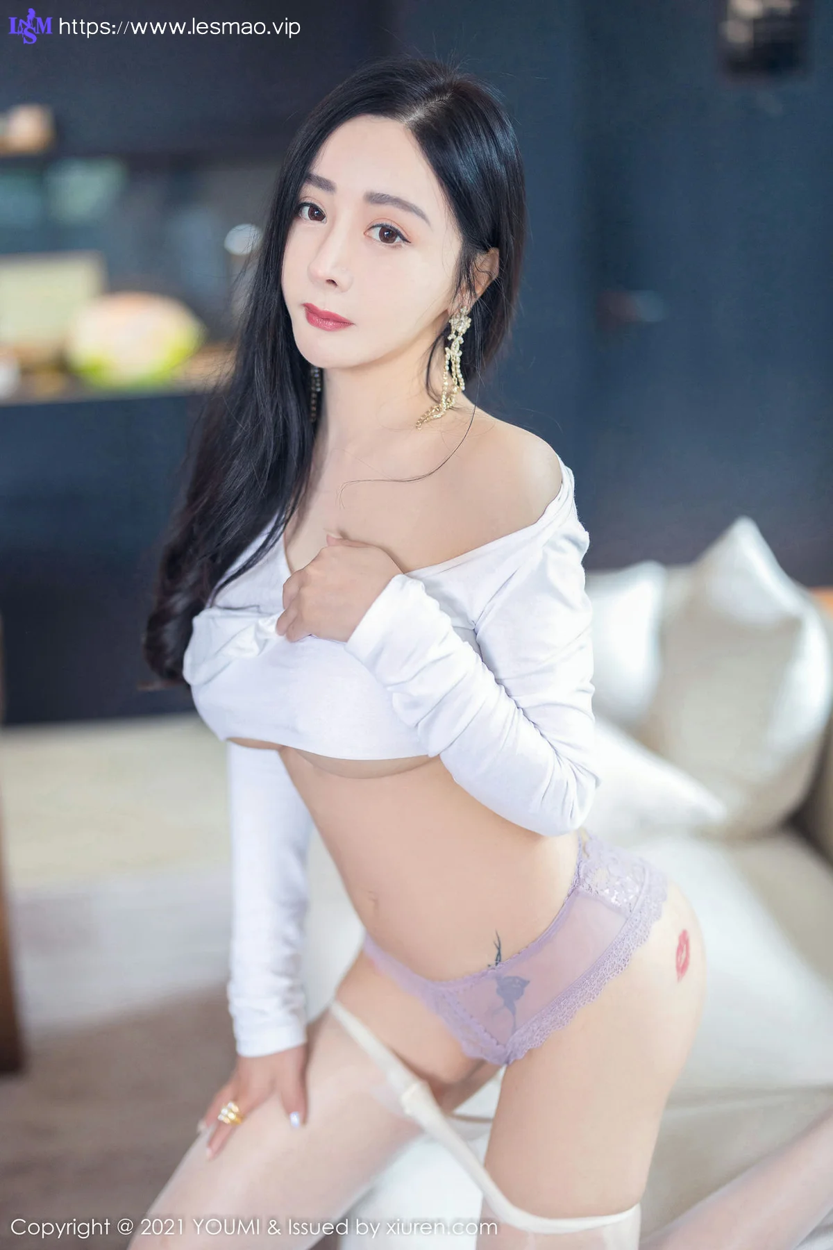 YOUMI 尤蜜荟 Vol.726 巨乳婀娜丰腴 允爾 写真发布33 - 51