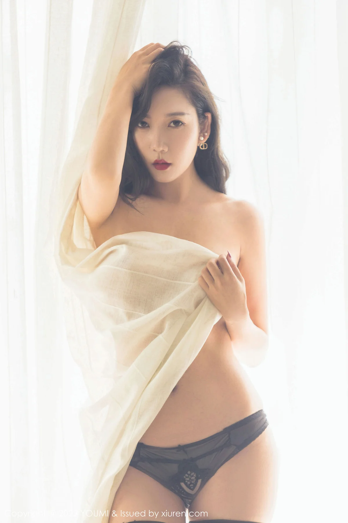 YOUMI 尤蜜荟 Vol.737 修长美腿 艾静香 三亚旅拍 - 34