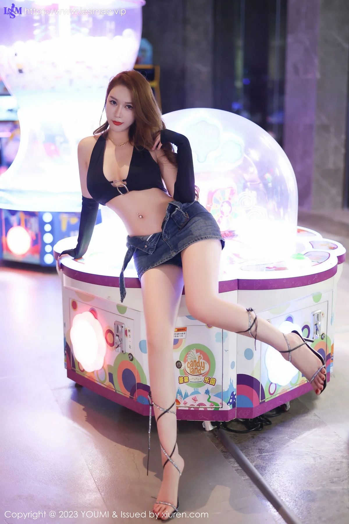 YOUMI 尤蜜荟 Vol.886 Egg-尤妮丝Egg 熟女气息牛仔短裙海南万宁... - 2