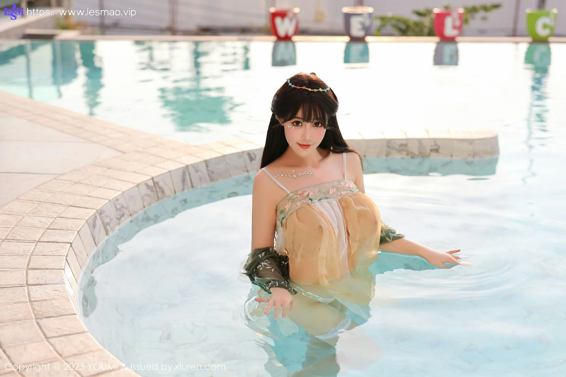 YOUMI 尤蜜荟 Vol.936 朱可儿Flora 诱人白色丝袜普吉岛旅拍111 - 31