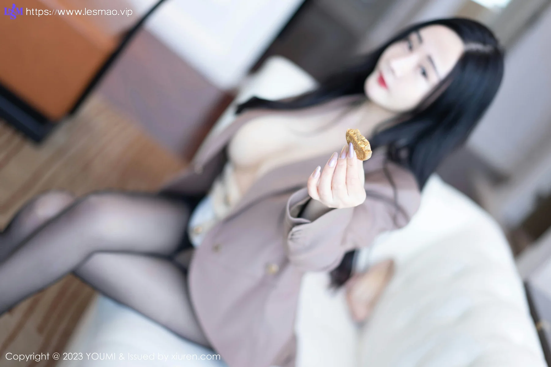 YOUMI 尤蜜荟 Vol.950 允爾 魅惑黑丝性感写真11 - 35