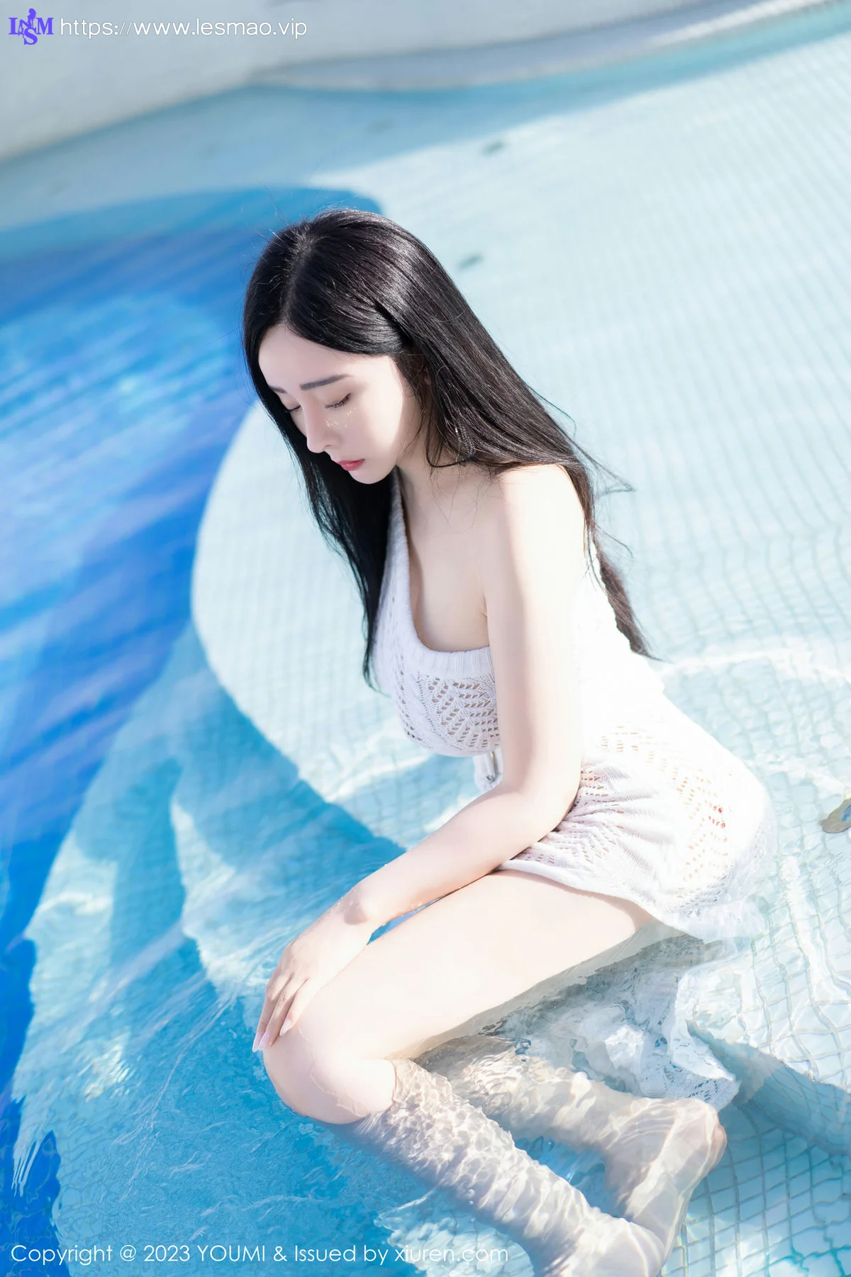 YOUMI 尤蜜荟 Vol.960 允爾 巨乳泳池拍摄性感写真333 - 13