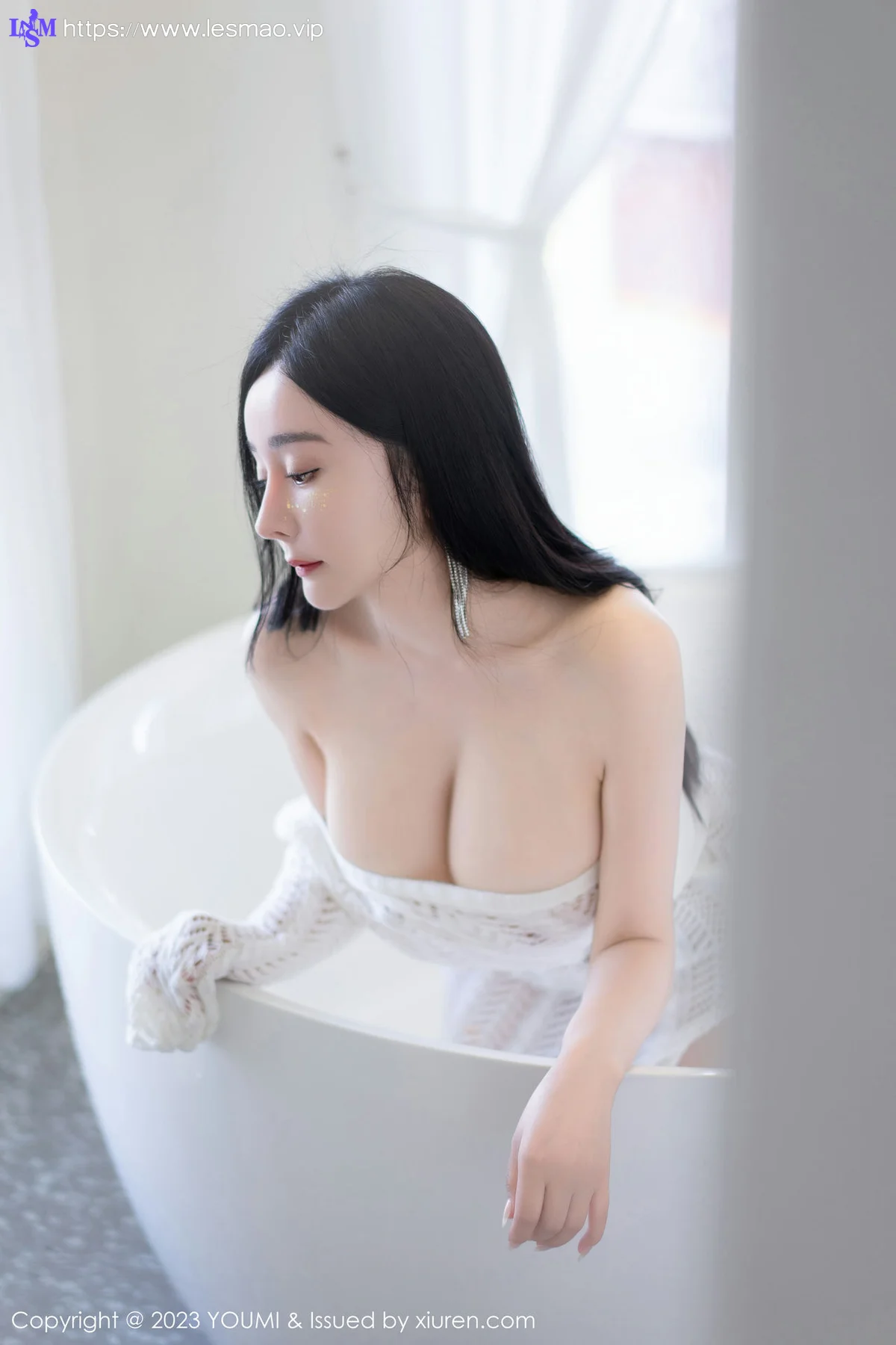 YOUMI 尤蜜荟 Vol.960 允爾 巨乳泳池拍摄性感写真333 - 44