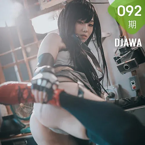 DJAWA No.092 Bambi黑丝翘臀帅气少女