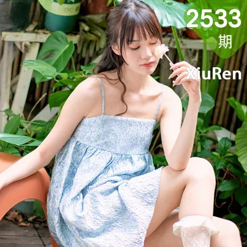 XiuRen 秀人 No.2533  吃货小画家 尤其 新人模特