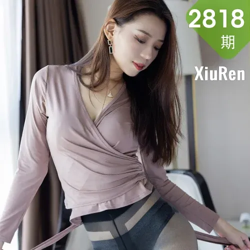 XiuRen 秀人 No.2818  言沫 性感黑丝