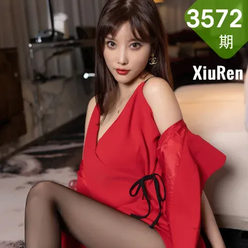 XiuRen 秀人 No.3572 红色大衣魅惑黑丝 杨晨晨Yome 私房写真2