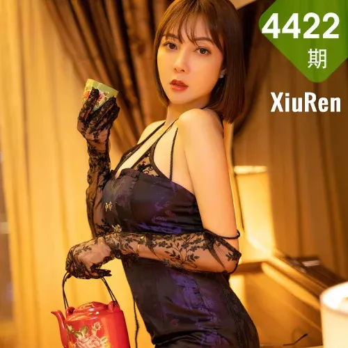 XiuRen 秀人 No.4422 透明紫色丝袜 果儿Victoria 性感御姐青海旅拍